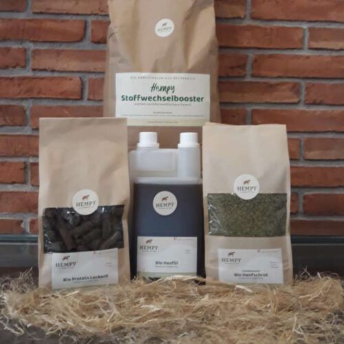 kleines-fellwechselpaket bestehend aus bio hanföl, bio protein leckerli, bio hanfschrot mit hanfblattpulver und bio stoffwechselbooster